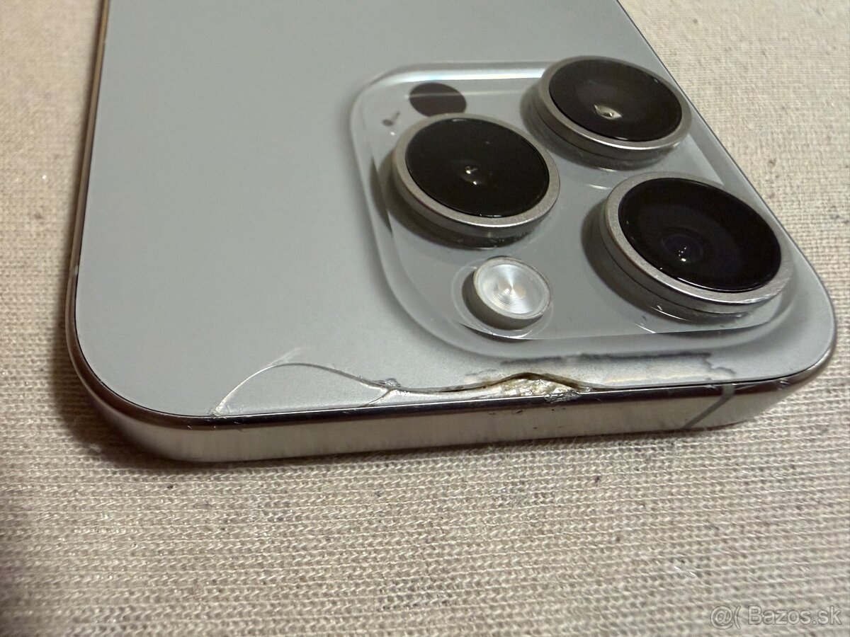 iPhone 15 Pro 256GB – veterán - 3