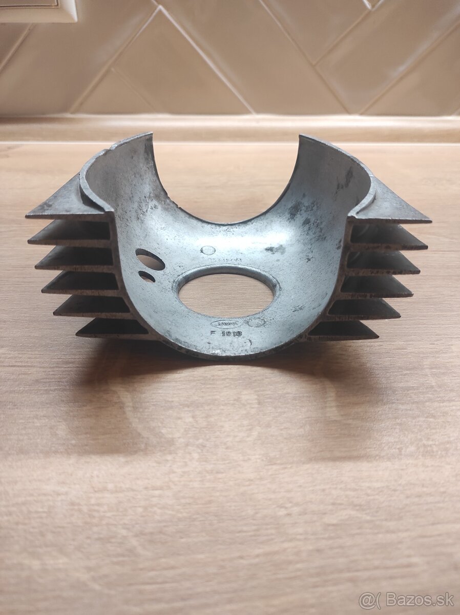 Kryt karburátora - 3