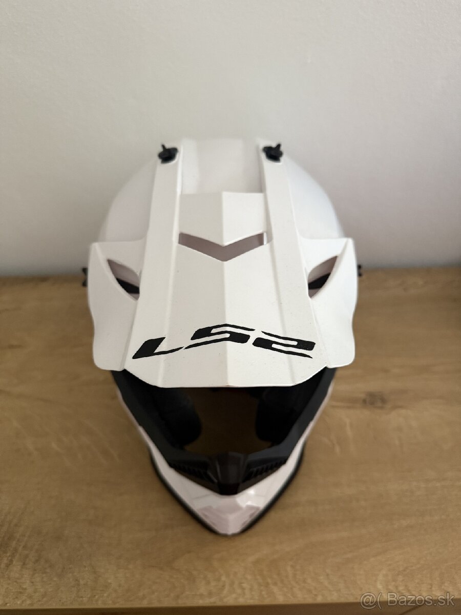 Motocross prilba