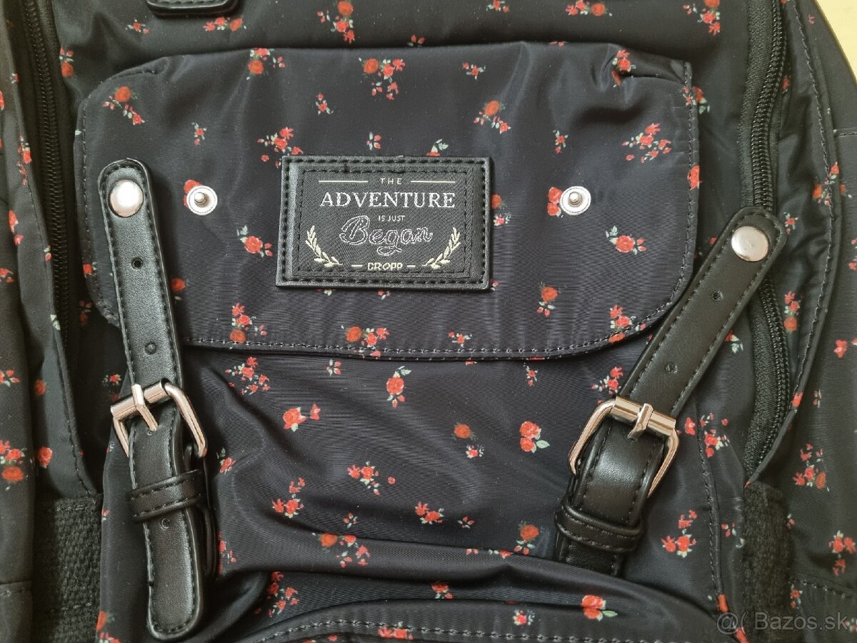 Čierny plecniak s vreckom CROPP - 3