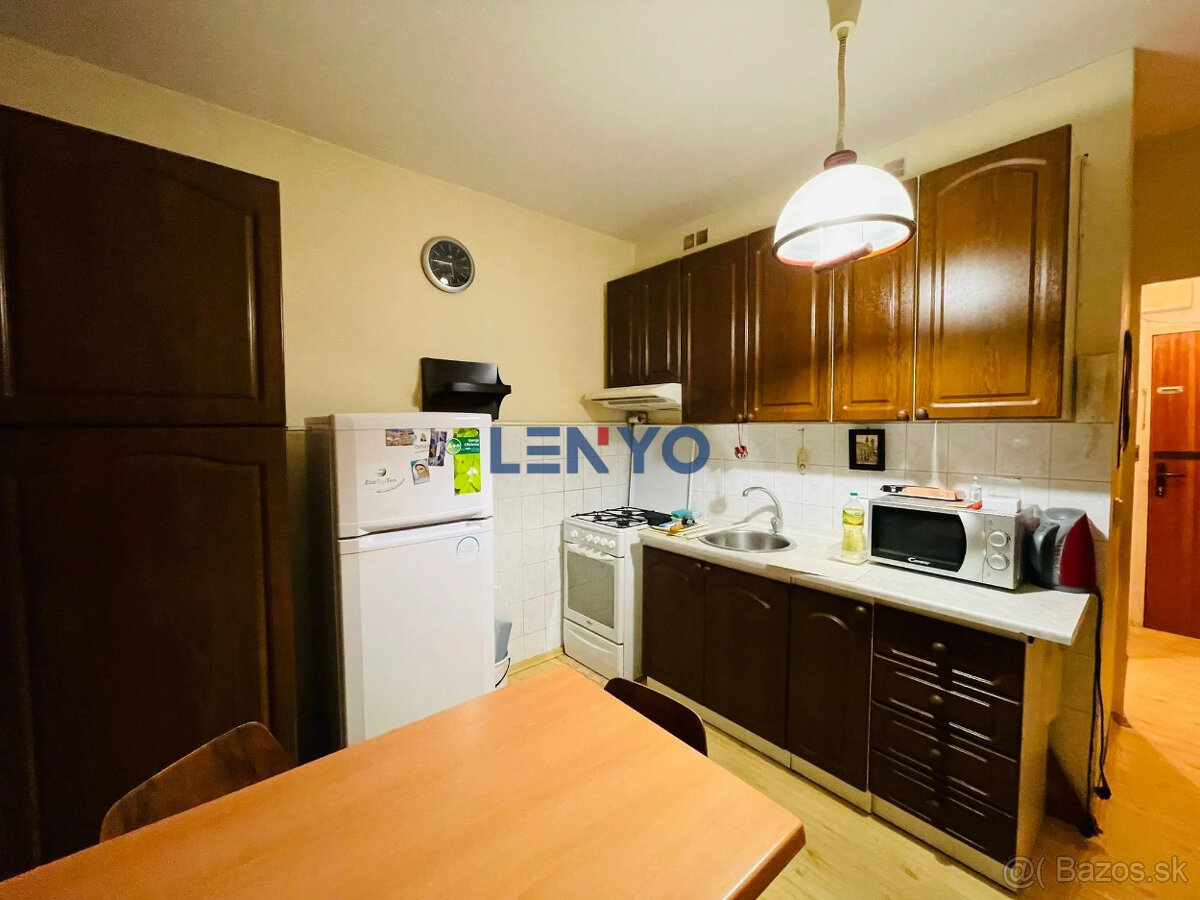 Predaj - 1- izbový byt-ul.Novomeského - 3