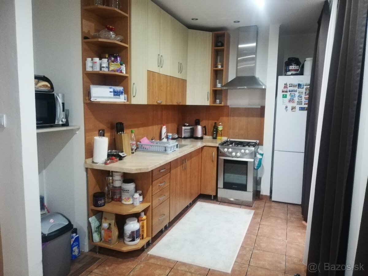 Dlhodobý prenájom 2-izb. byt s balkónom - 3