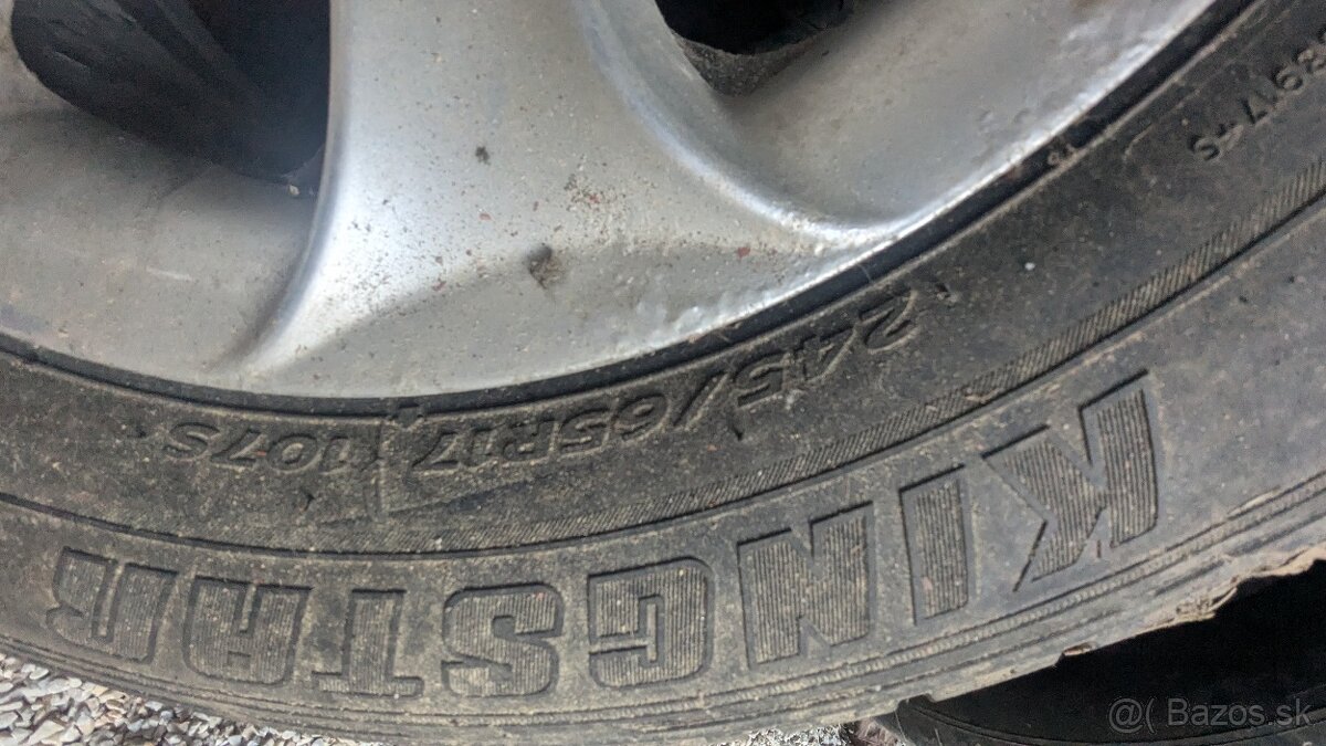 predam n.diely na yety a toyota - 3