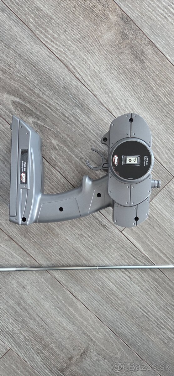 LOSI RC vysielač - 3