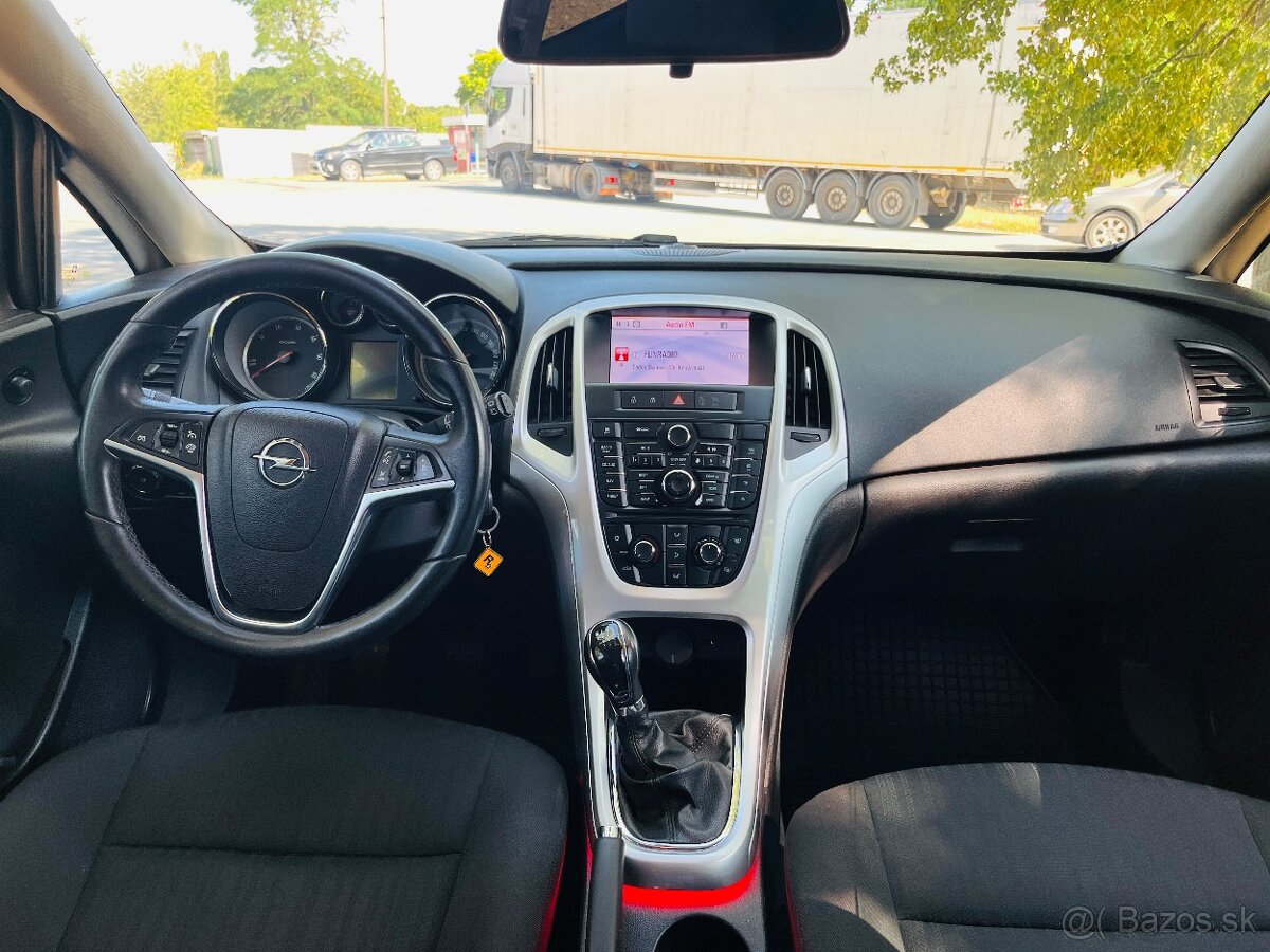 Opel Astra - 3