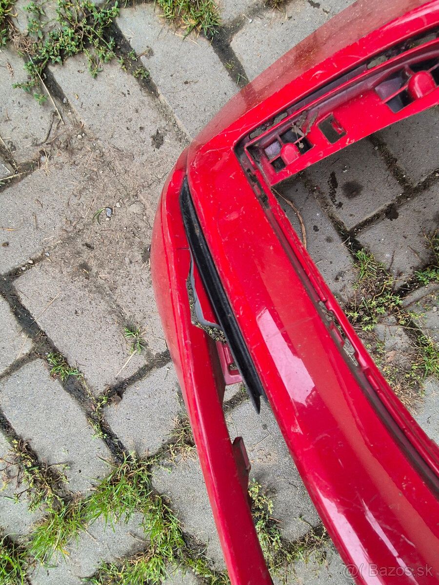 Predny naraznik na VW Passat b8 - 3