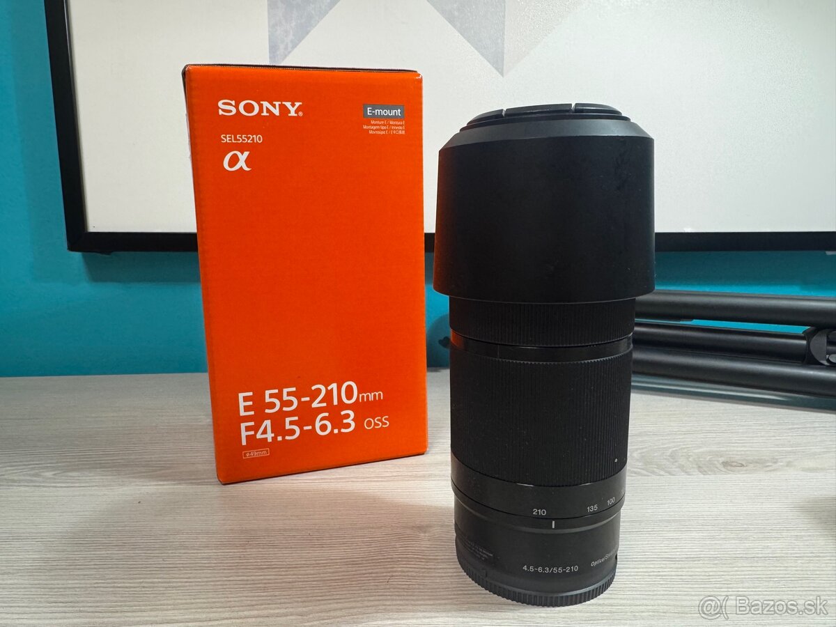 Sony A6100 + 16–50 mm + 50 mm f/1.8 + 55–210 mm - 3