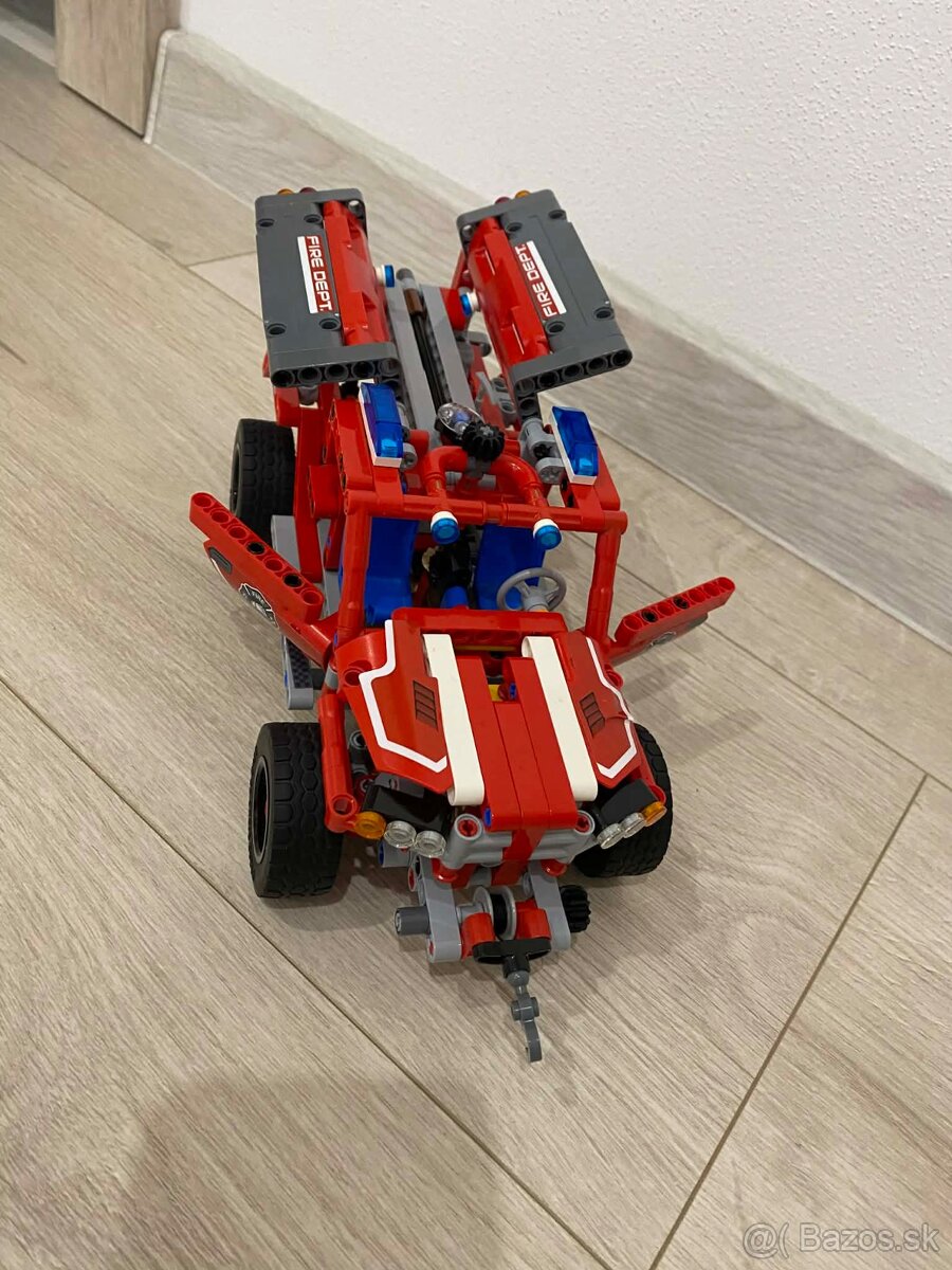 Predám originál lego technic 42075 - 3