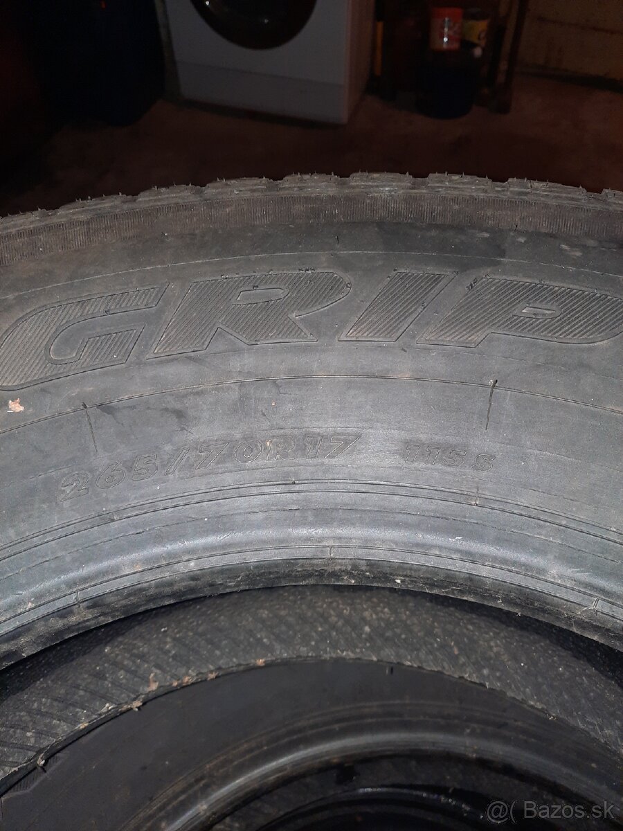 265/70 R17 - 3