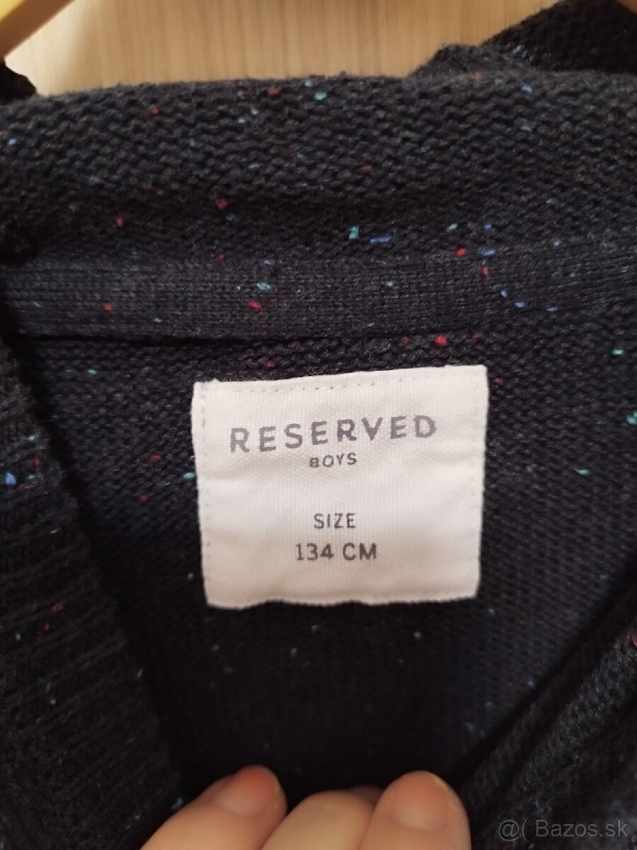 Chlapčenský sveter s kapucňou veľ 134 - 3