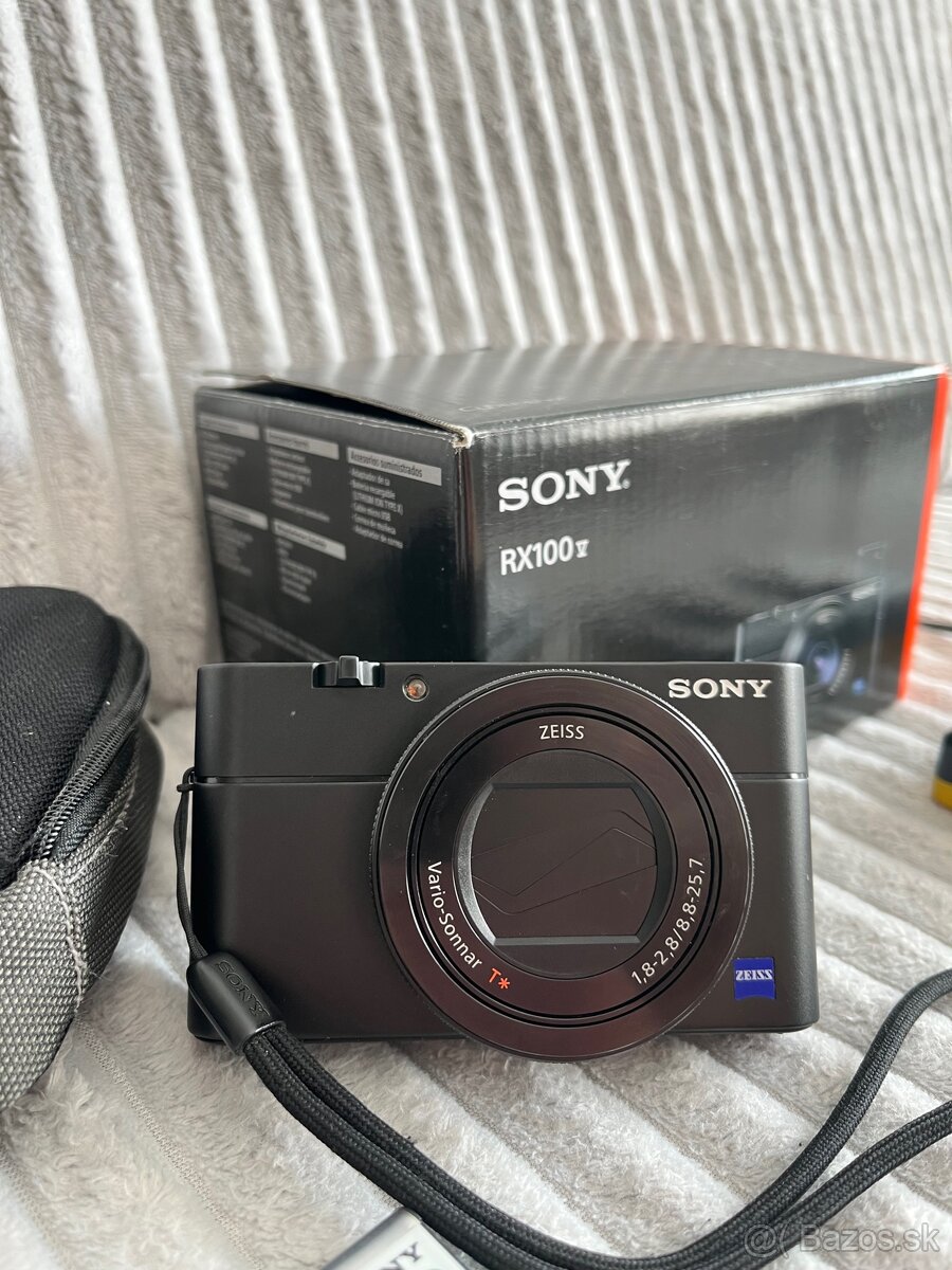 Sony Cyber-shot DSC - RX100 M5A - 3