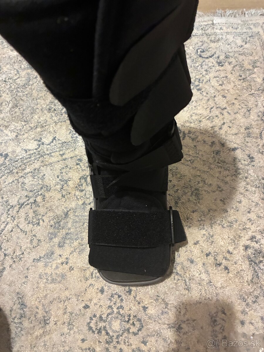 Ortéza/ členková dlaha - 3