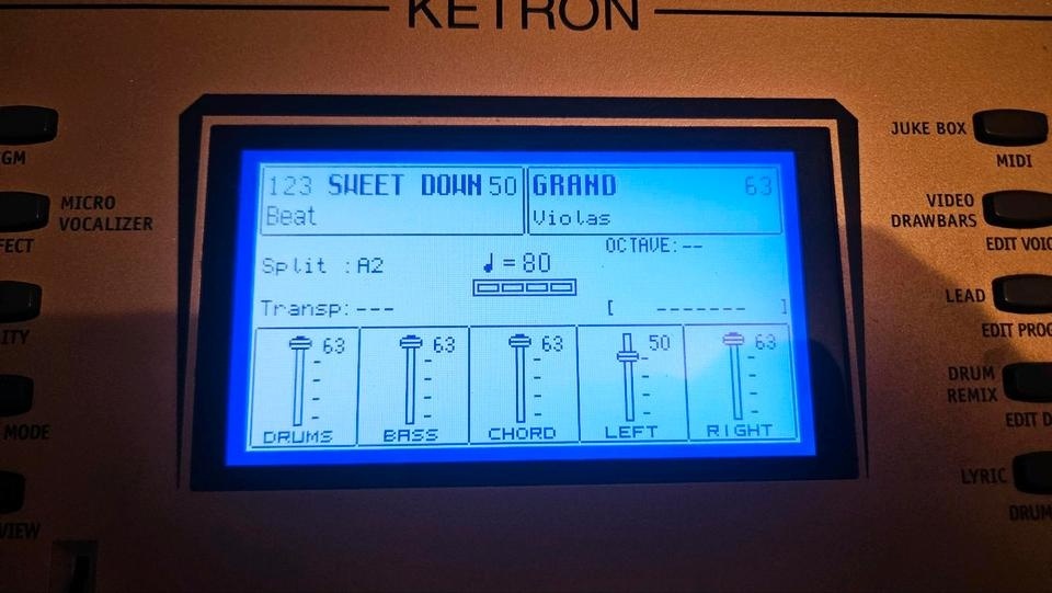 Predám Ketron xd9 - 3