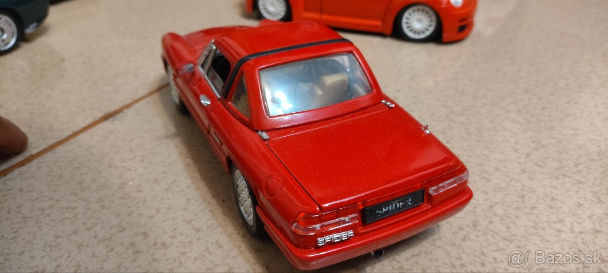 Alfa Romeo 1/18 - 3