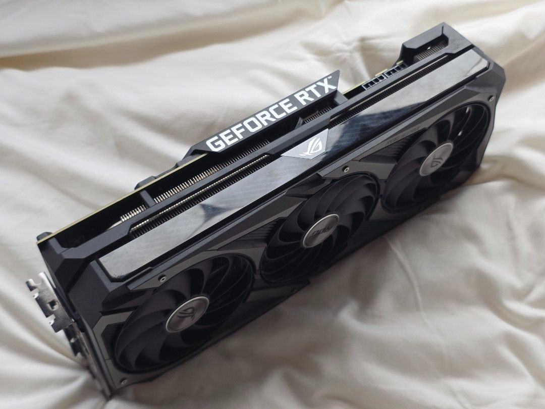 ASUS RTX 3070 8 GB STRIX OC - 3