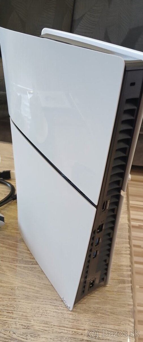 Playstation 5 slim Digital - 3