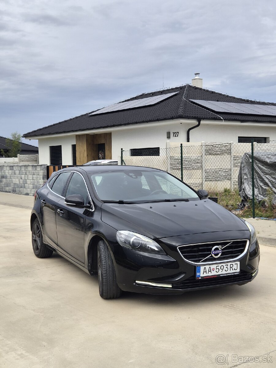 Volvo V40 2.0 D3 - 3