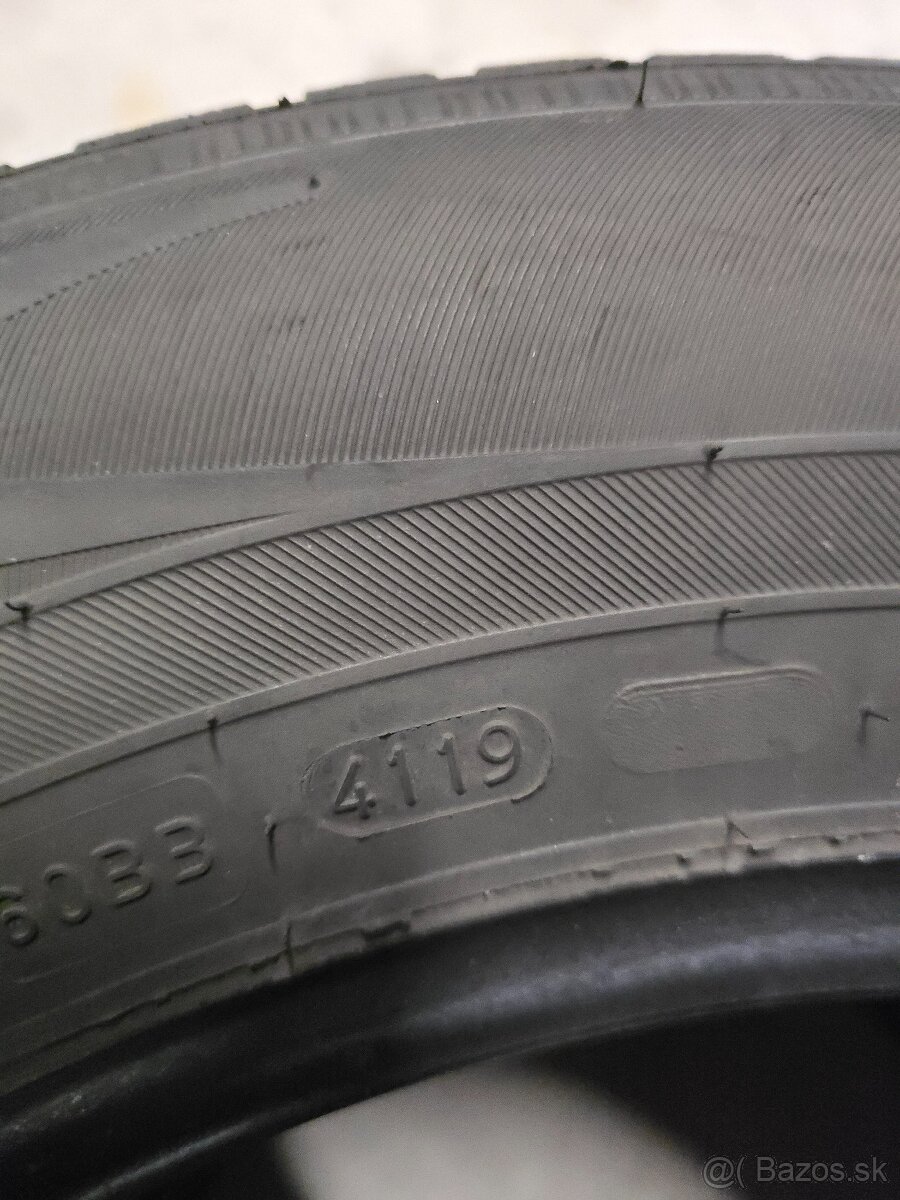 DOT 4119 Zimne Pneu Nokian WR D4 215/65/R16 - 3
