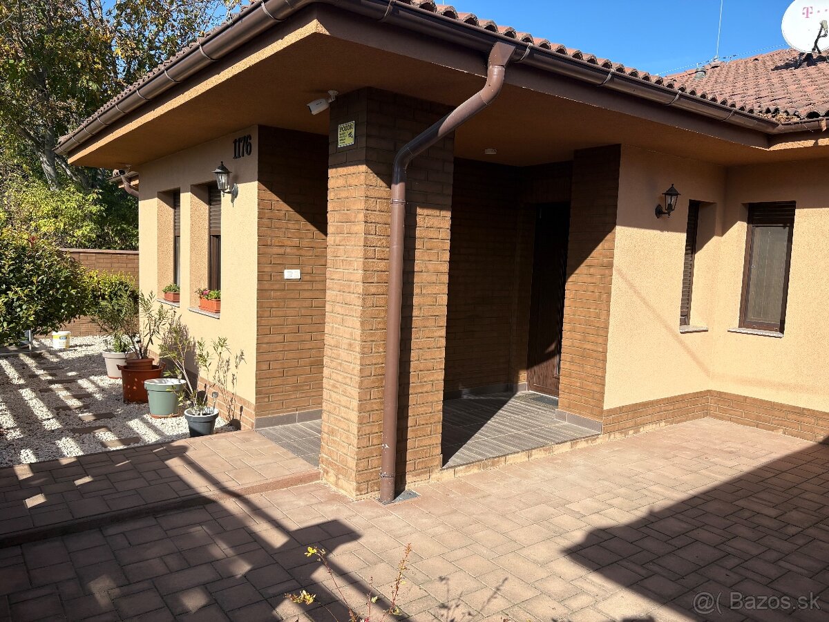 Rodinný dom Štúrovo - 3