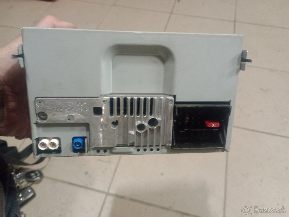 Radio Volkswagen Group - 3