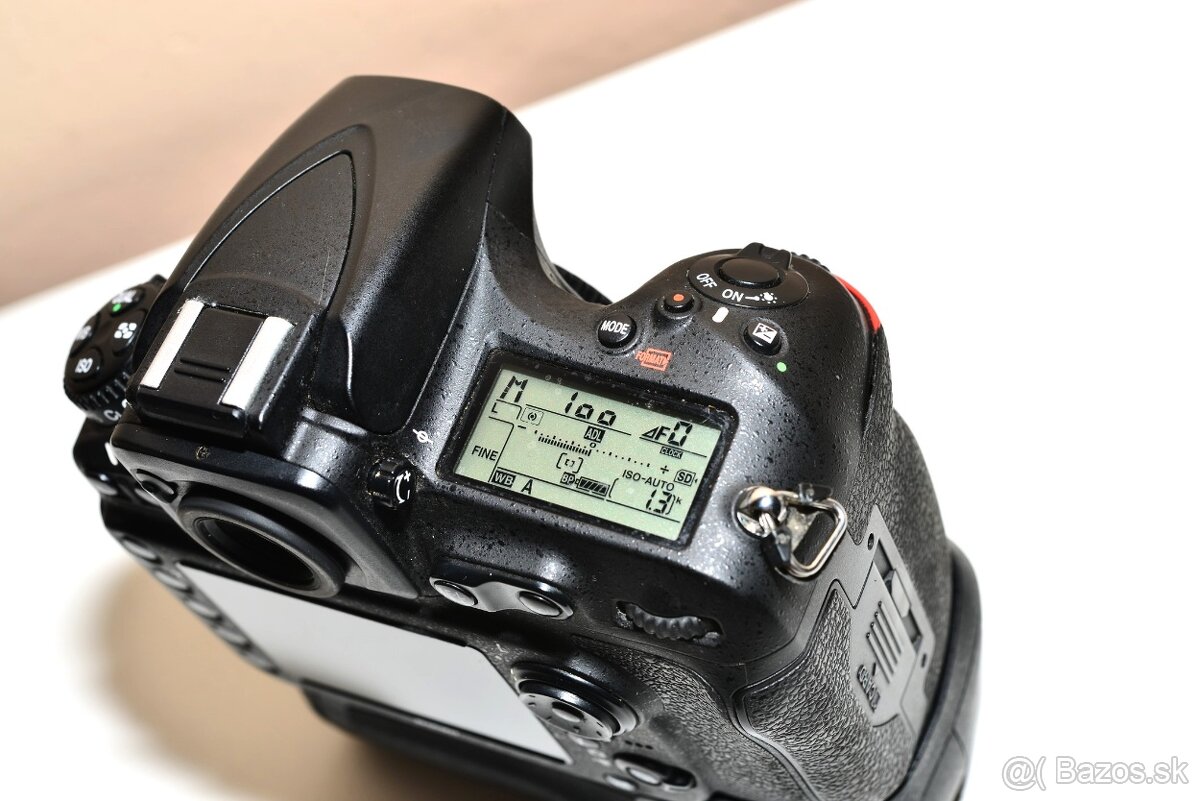 Nikon D810 + Battery Grip - 3