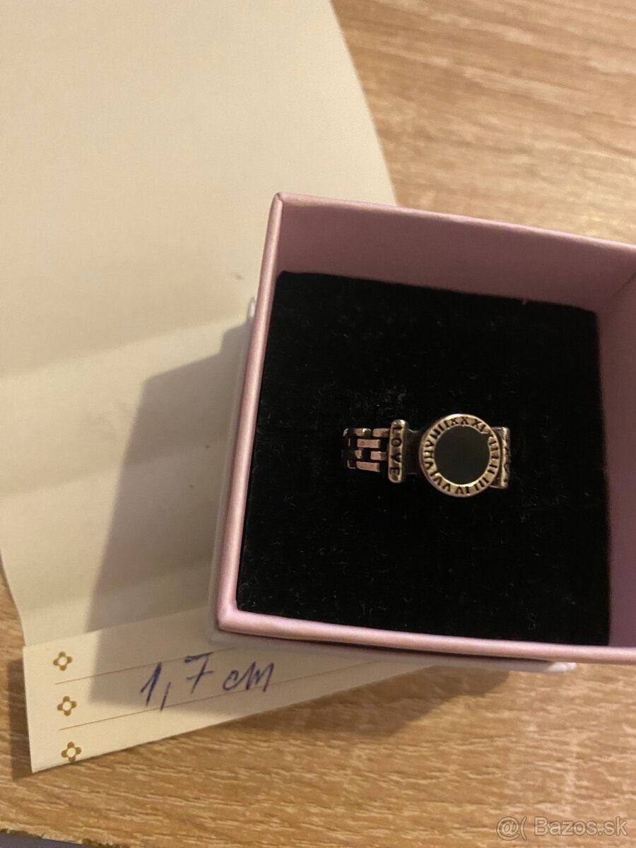 Prsteň - 3