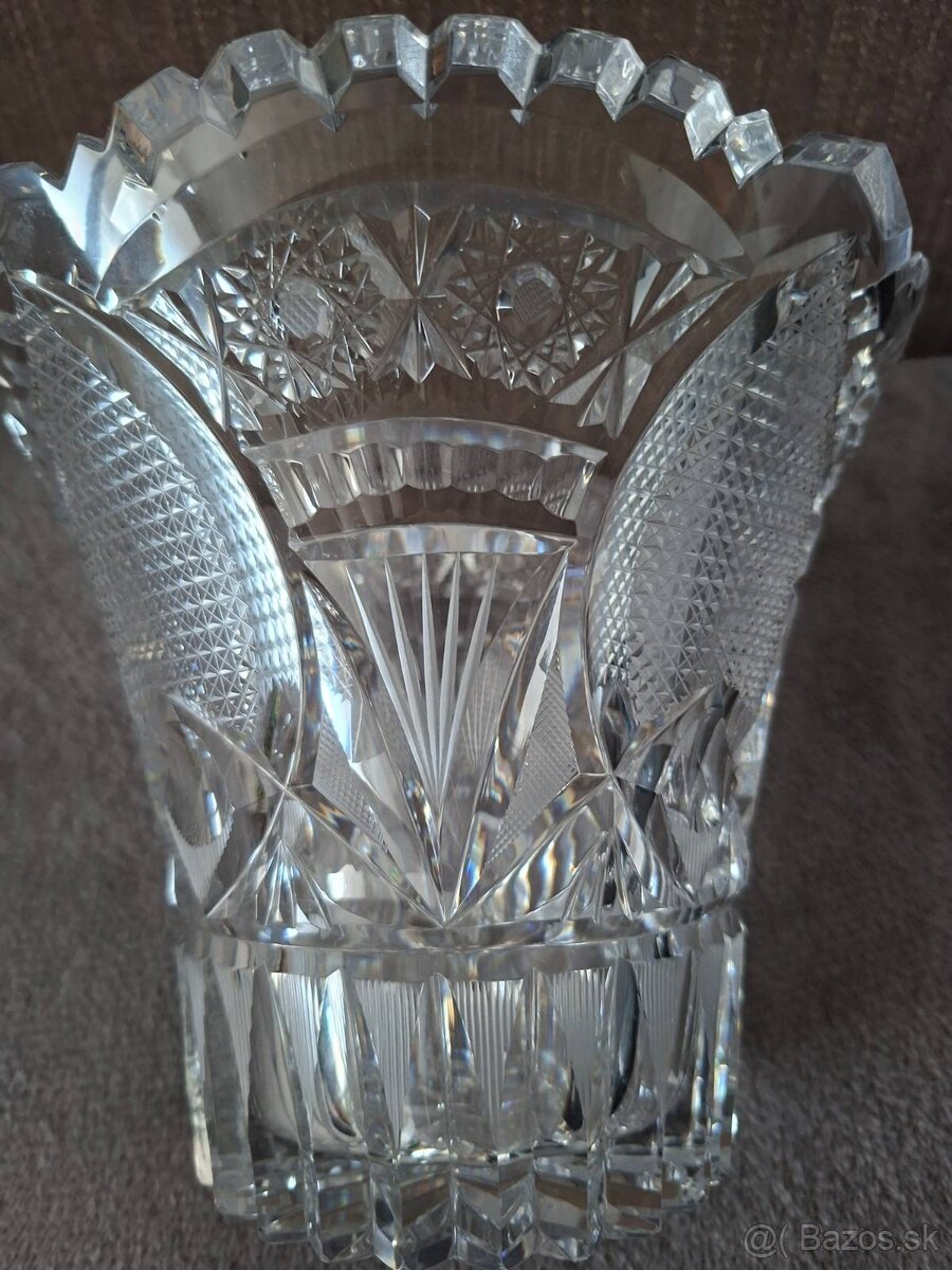 KRYŠTÁL - 3