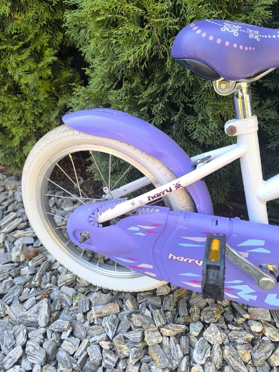 Pekný dievčenský bicykel - 3