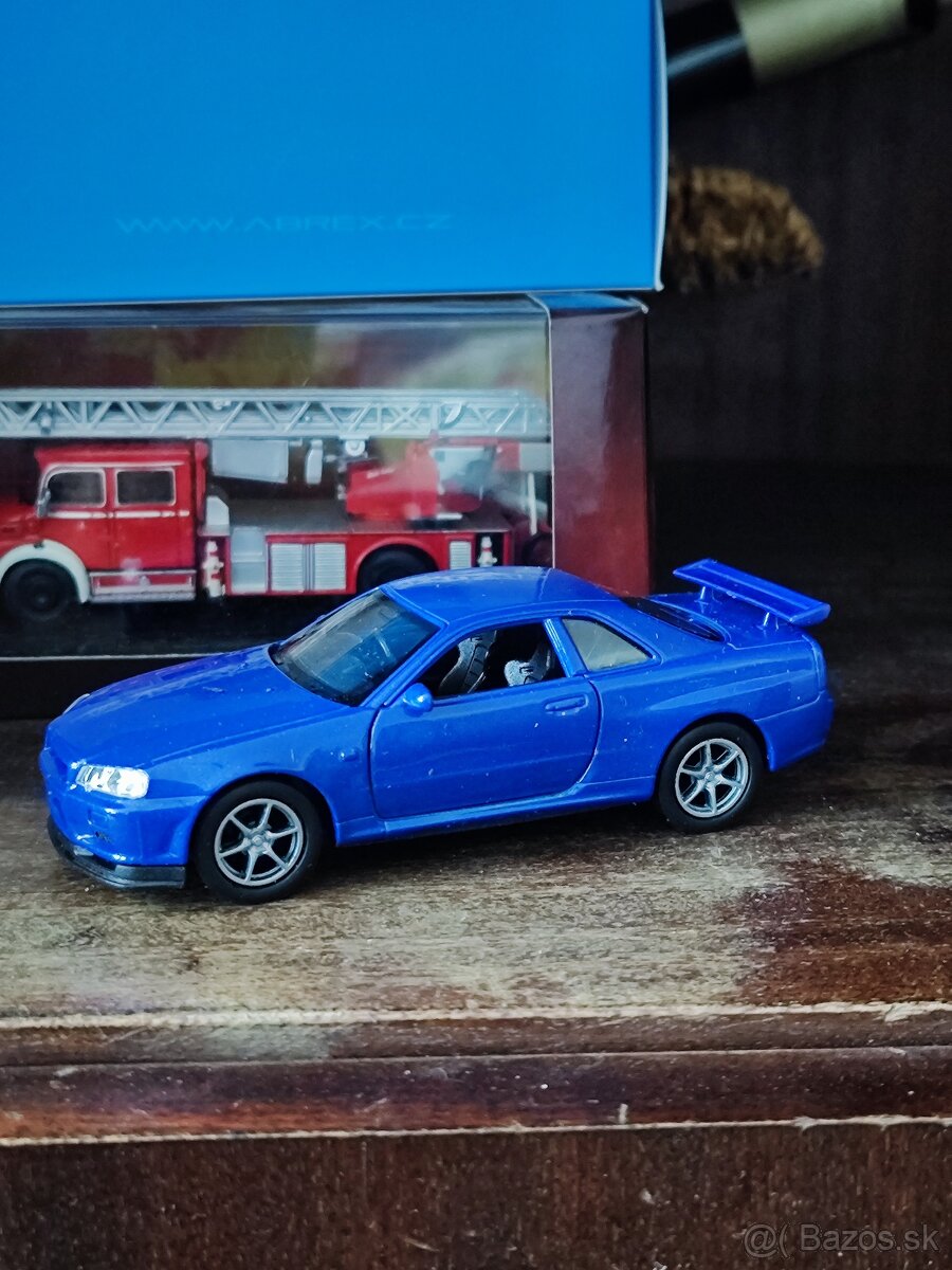 Nissan modely 1:43 1:39 - 3