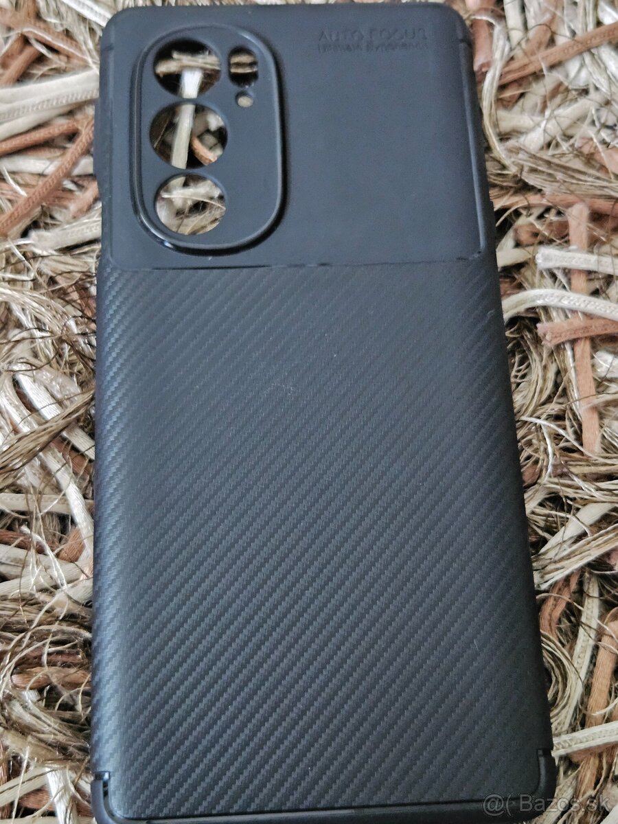 kryty na motorola edge 30 nepuzivane 10e za obe - 3