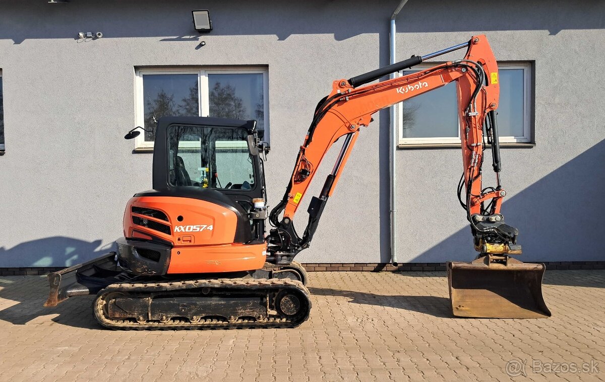 Kubota KX057-4 Rototilt ENGCON - 3