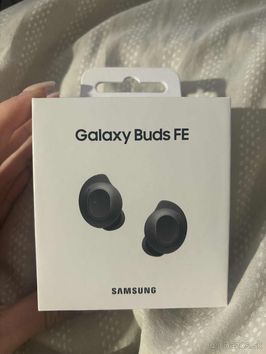 Samsung Galaxy Buds FE biele - 3