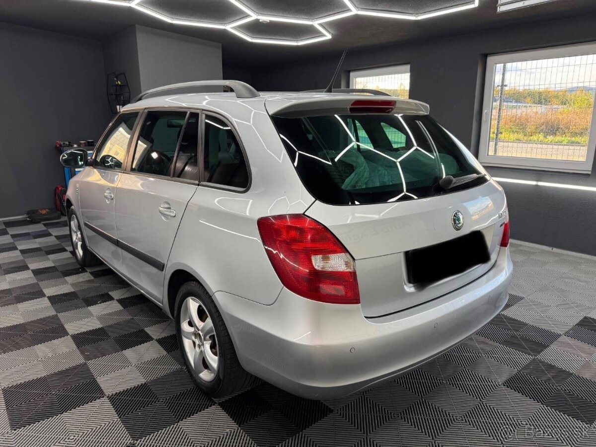 Škoda Fabia Combi 1.2 TSI, 2012, benzín - 3