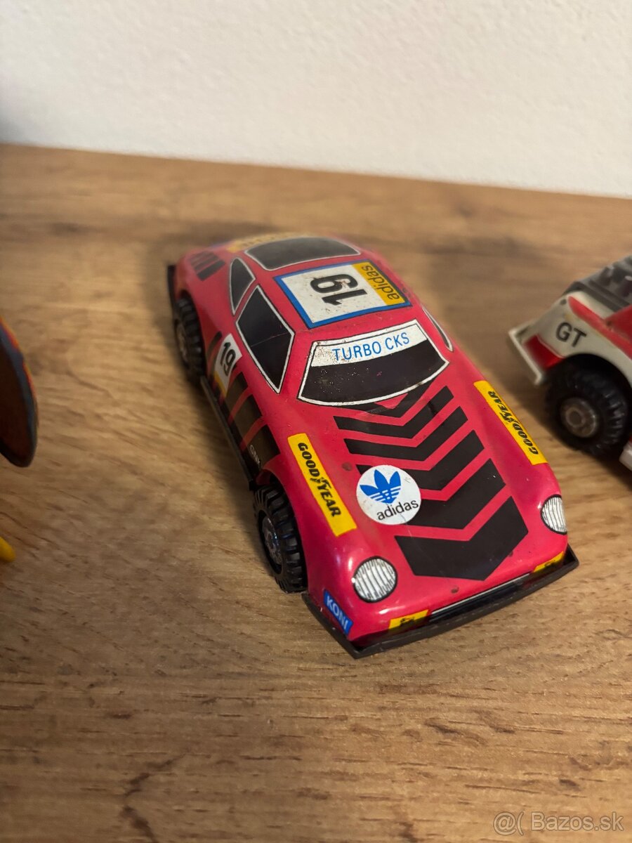 stare plechove hracky - 3