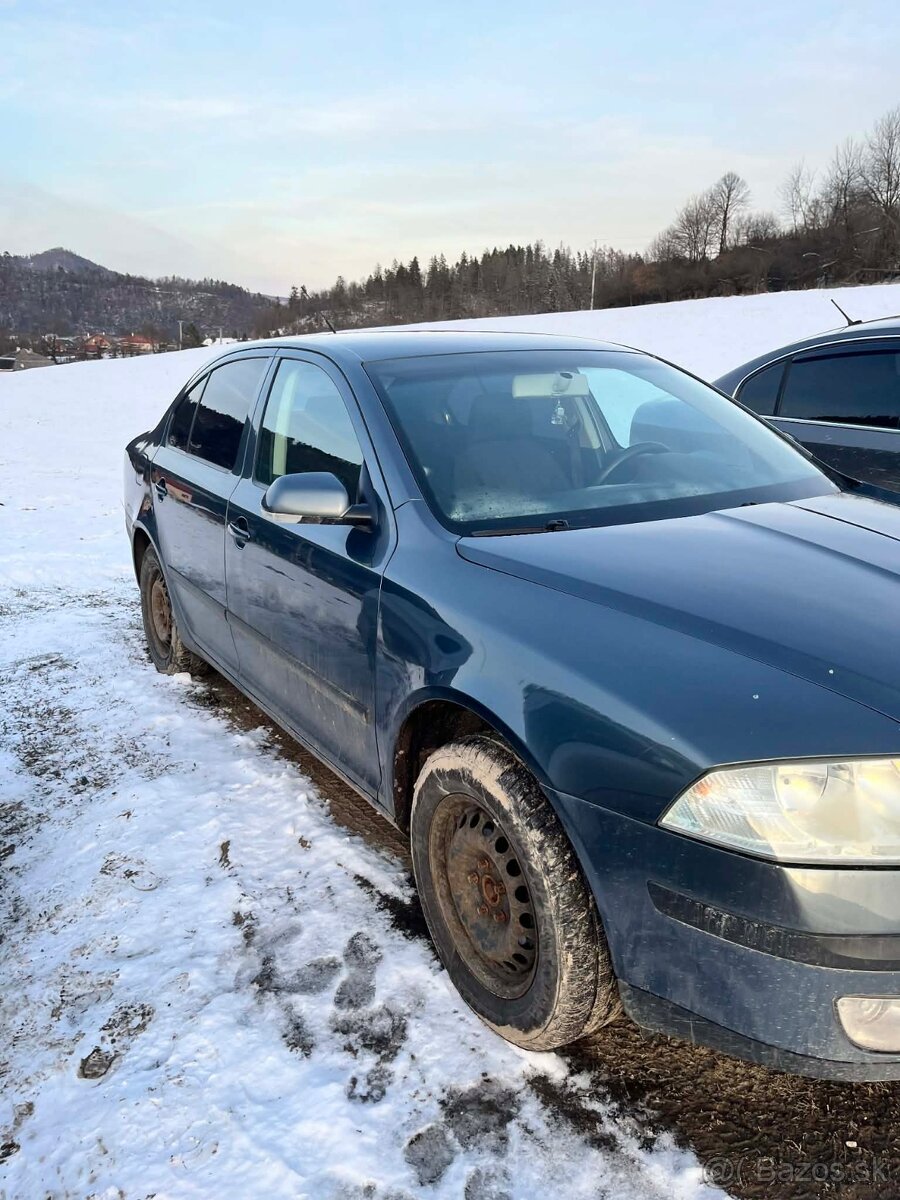 Škoda octavia 1,6mpi benzin - 3