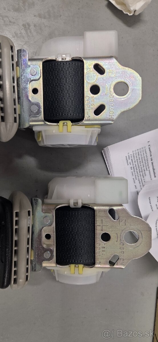 Bezp. pásy Rav4 - 3