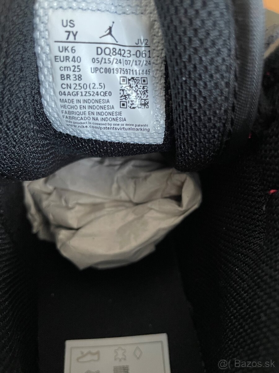 Nenosené tenisky Nike Jordan - 3