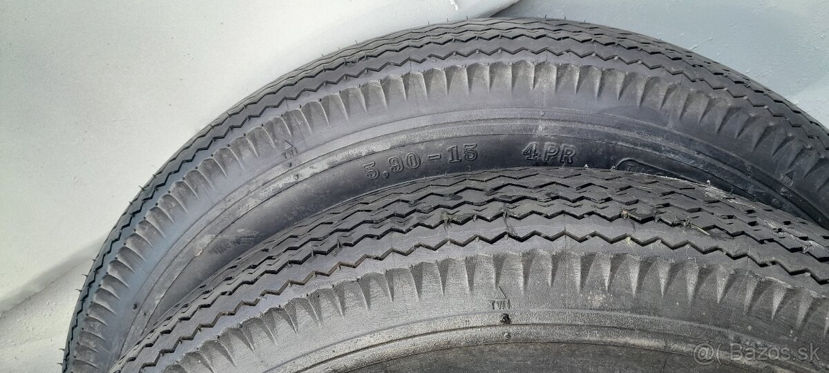 Pneumatiky Ŝkoda 1202 Stw - 3