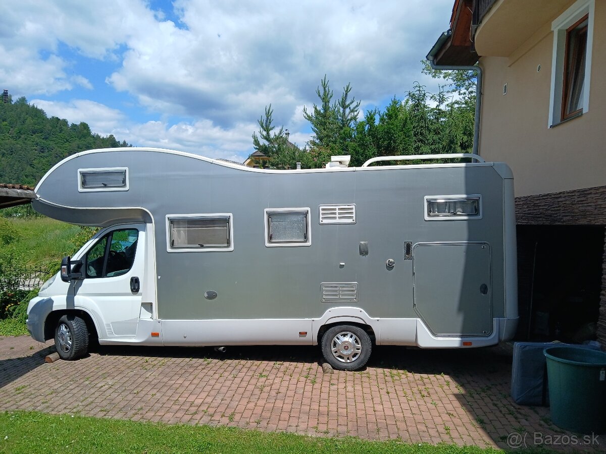 Predám autokaravan obytné- Alkovňa - 3