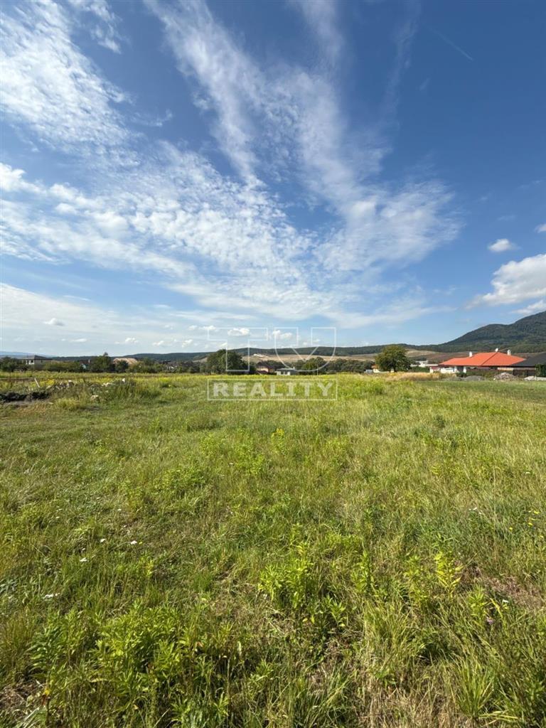 Exkluzívny stavebný pozemok - Nižná Šebastová - 3