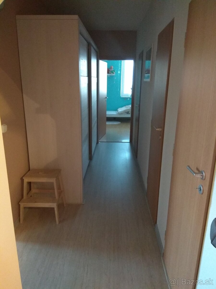 Prenájom 3-izb. bytu - 3