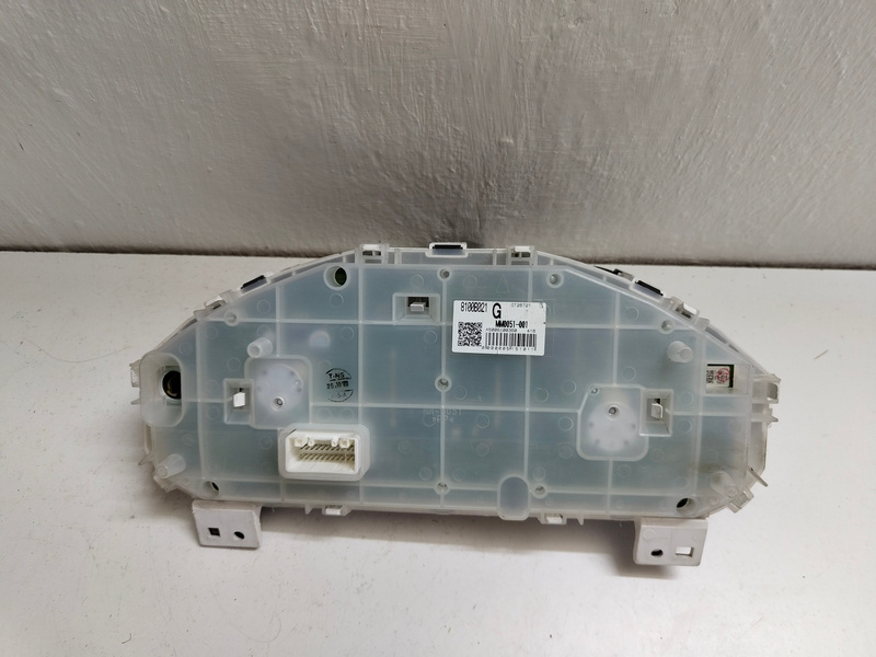 tachometer mitsubishi colt 8100b021g 40€ - 3