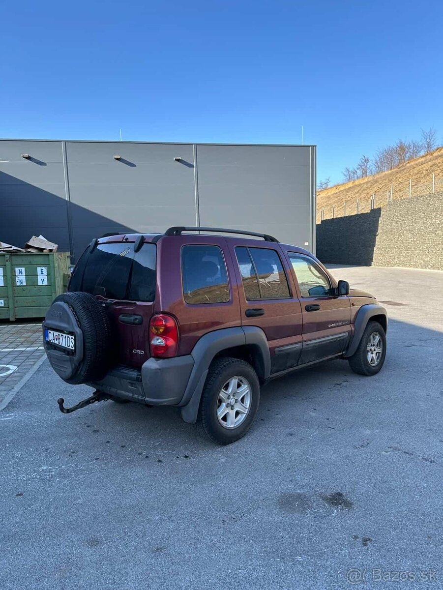 Jeep Cherokee KJ Liberty 2.5 CRD - 3