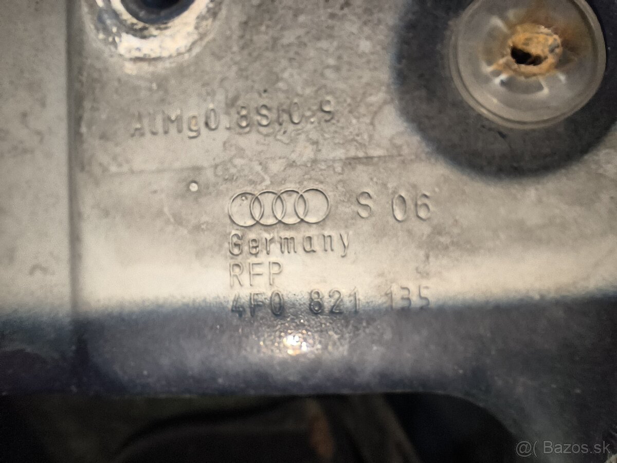 Hliníkové držiaky predných blatníkov Audi A6 C6 4f - 3