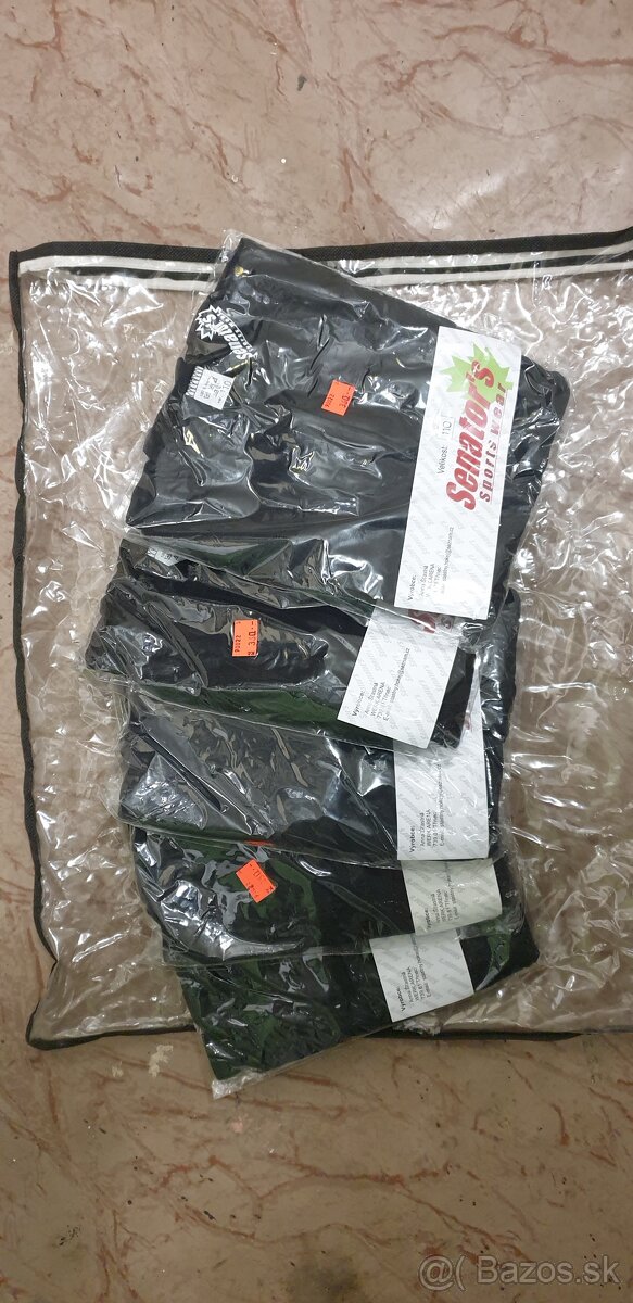 Hokejová výstroj - 3