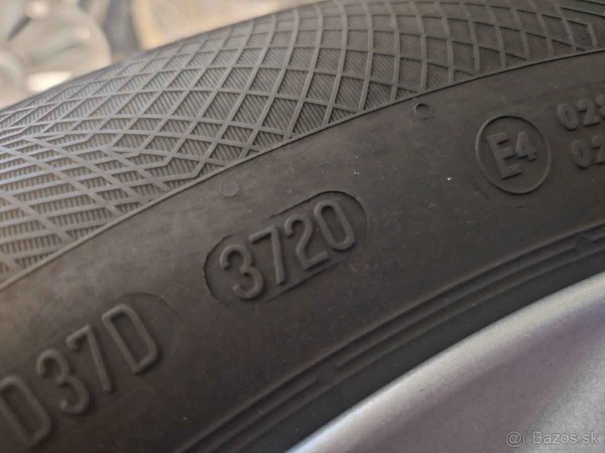 225/55 R17 Continental WinterContact - 3