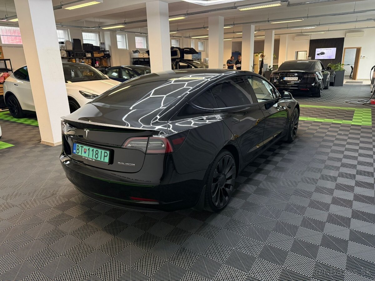 Tesla Model 3 Performance 2022 – Wolfie - 3