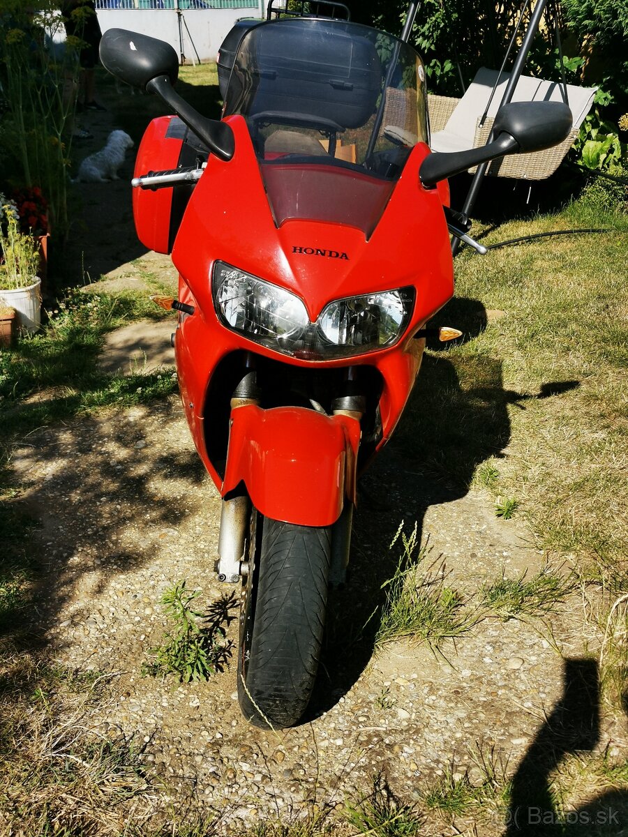 Honda VFR 800