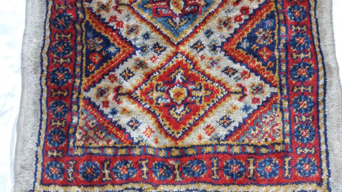 starožitný koberček 30 x 30 cm, cena 30 - 3