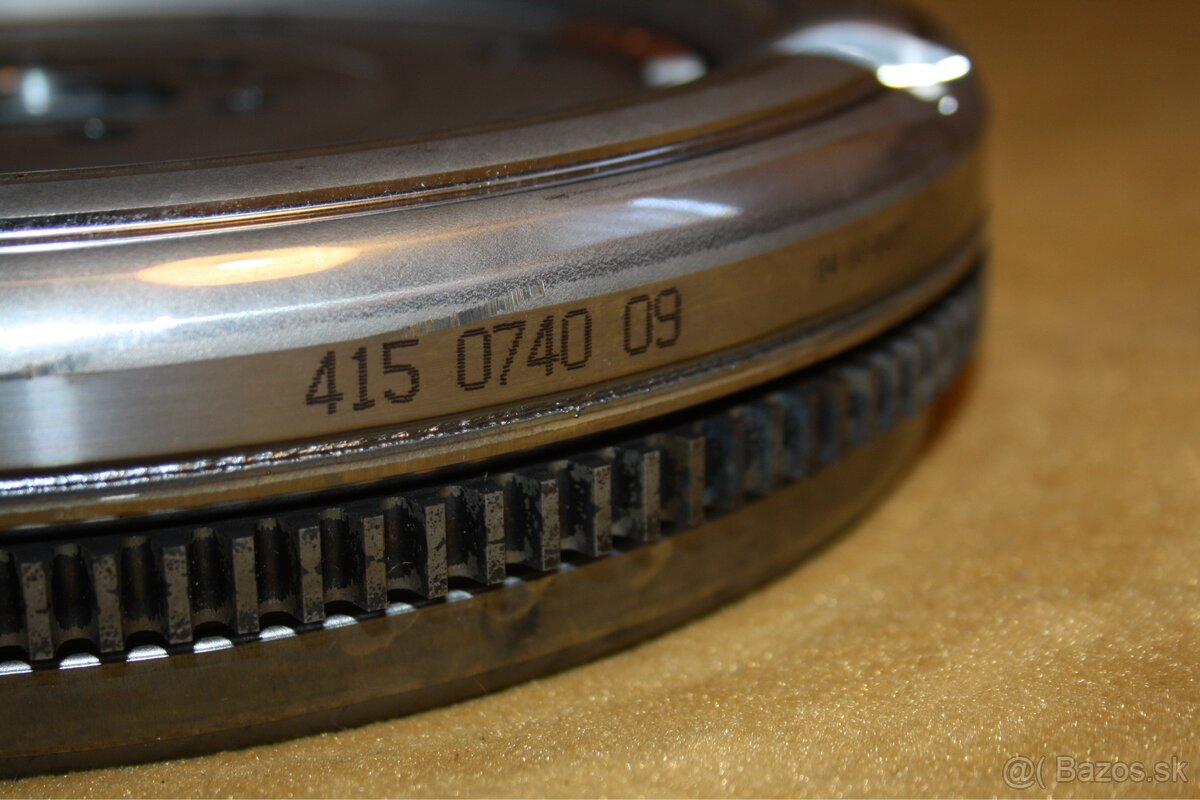 DSG dvojhmotný zotrvačník LUK 415074009 6 stup. - 3